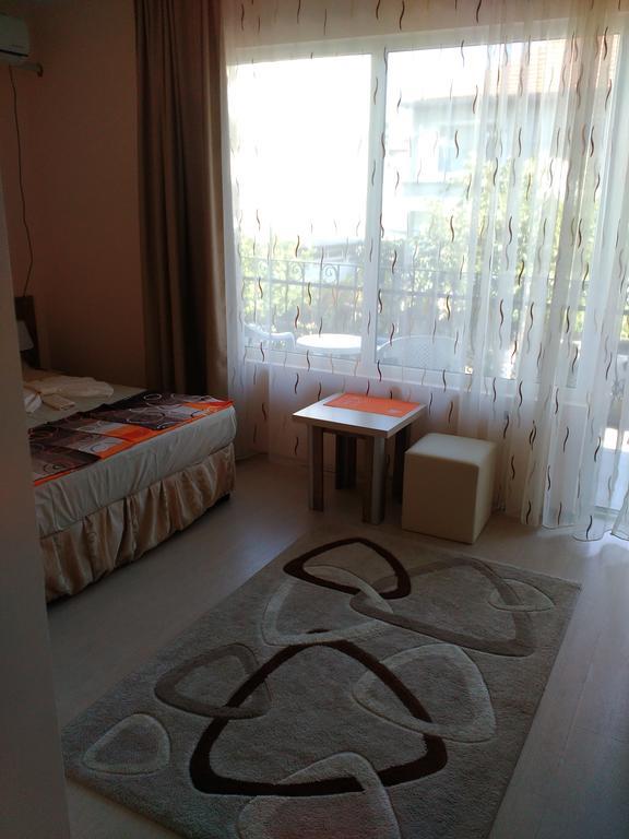 Fits Guest House Primorsko Exterior foto